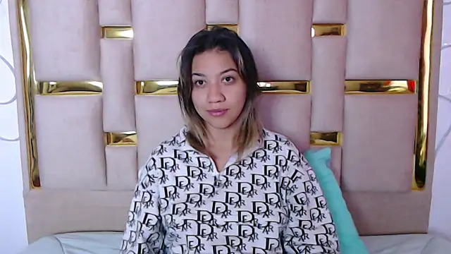 Snapshot of nina_carther chatting on 10-12-25, 11:09 nina carther online show from 10-12-25, 11:09