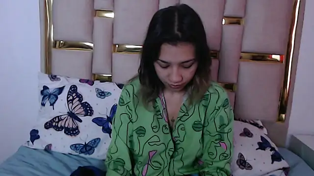 Snapshot of nina_carther chatting on 11-11-25, 11:10 nina carther online show from 11-11-25, 11:10