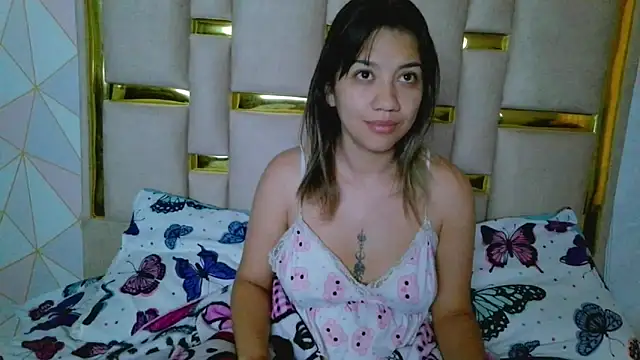 Snapshot of nina_carther chatting on 12-17-25, 10:54 nina carther online show from 12-17-25, 10:54