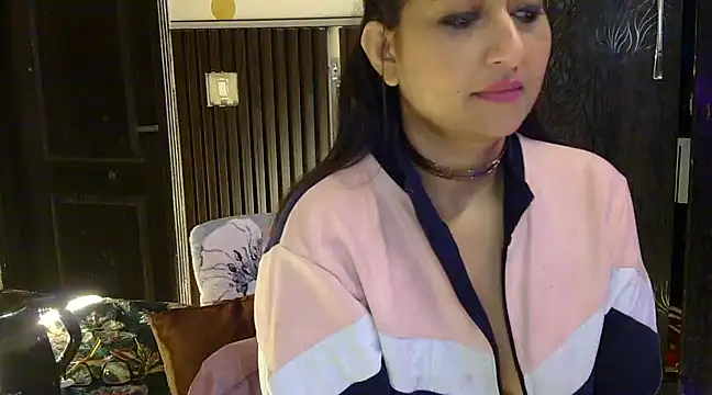 Snapshot of fabdemira chatting on 01-17-25, 01:36 fabdemira online show from 01-17-25, 01:36