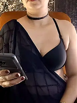 Snapshot of fabdemira chatting on 02-01-25, 10:02 fabdemira online show from 02-01-25, 10:02