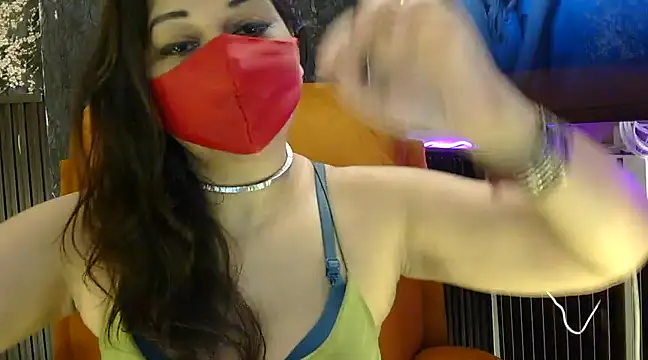 Snapshot of fabdemira chatting on 02-16-25, 06:43 fabdemira online show from 02-16-25, 06:43