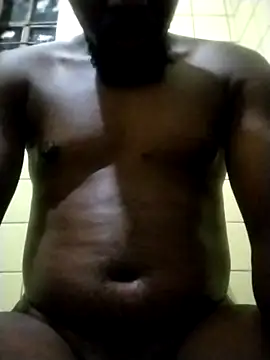 Snapshot of Polygamist chatting on 09-15-25, 06:08 Polygamist online show from 09-15-25, 06:08