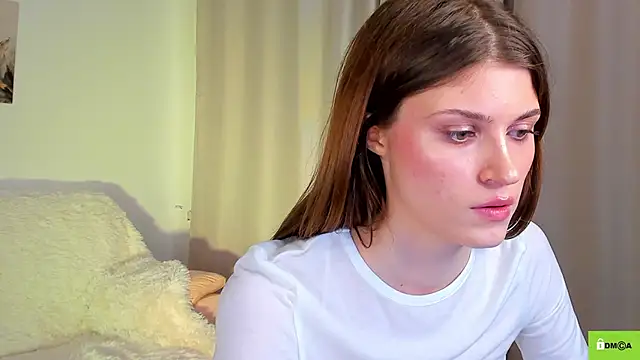 Hello Vivienne online show from 12-11-24, 08:18