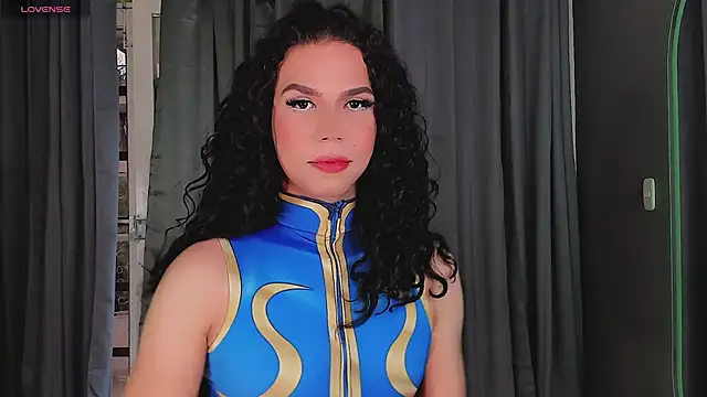 gatitavenecis online show from 12-20-24, 10:43