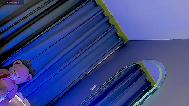 gatitavenecis online show from 01-06-25, 02:25