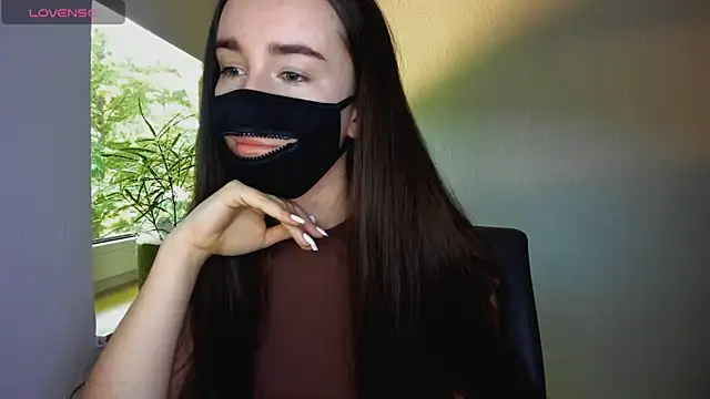AngelinaAdderly online show from 05-25-26, 01:50