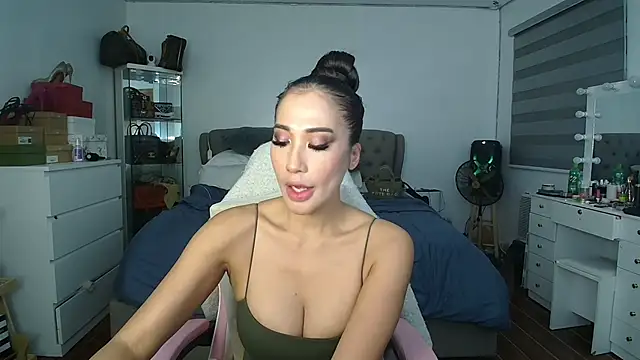 aya saki online show from 11-07-25, 09:53