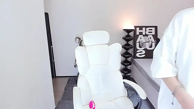 Snapshot of bdbdzs chatting on 01-25-25, 02:58 bdbdzs online show from 01-25-25, 02:58