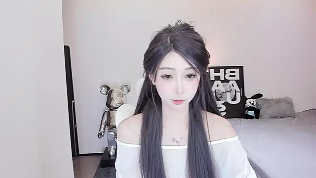 Snapshot of bdbdzs chatting on 02-05-25, 05:31 bdbdzs online show from 02-05-25, 05:31