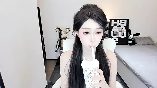 Snapshot of bdbdzs chatting on 02-13-25, 06:16 bdbdzs online show from 02-13-25, 06:16