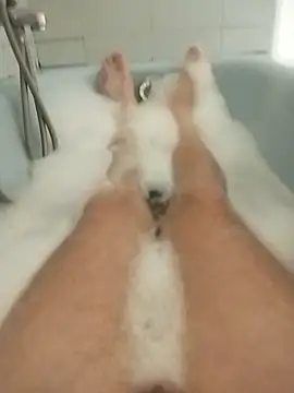 Snapshot of hexsmith96 chatting on 12-15-24, 10:28 hexsmith96 online show from 12-15-24, 10:28