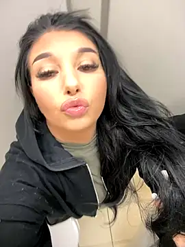 Tisha Busty online show from 01-06-26, 12:42