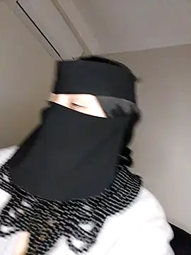 Snapshot of -Arab_milf- chatting on 02-18-25, 05:53 -Arab milf- online show from 02-18-25, 05:53