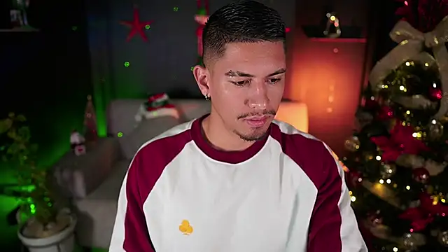 Aaronfox x online show from 12-02-25, 08:52