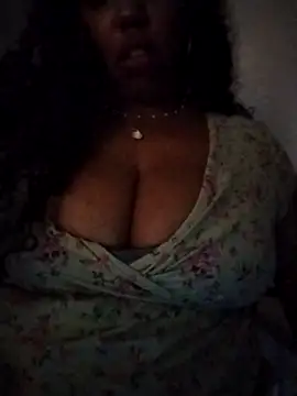 KittyKayla online show from 10-30-25, 05:53