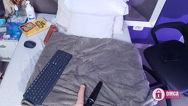 Snapshot of brigiitte_rohan chatting on 03-16-25, 09:16 brigiitte rohan online show from 03-16-25, 09:16