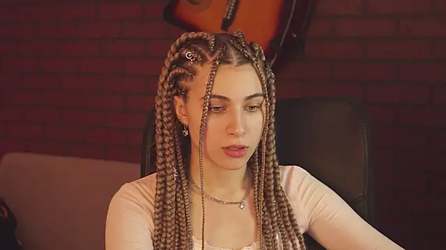 EllieCutes online show from 02-12-25, 09:20