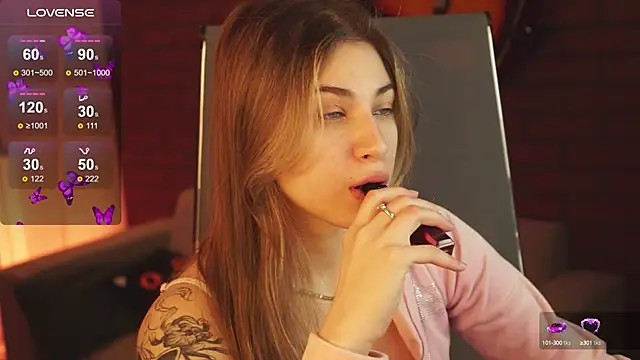 EllieCutes online show from 02-27-25, 02:21