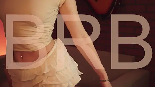 EllieCutes online show from 02-20-26, 05:37