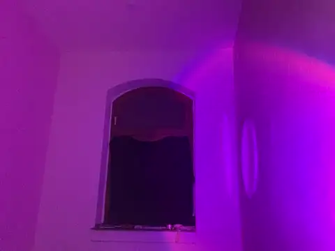 Snapshot of madelinexx chatting on 02-20-25, 11:21 madelinexx online show from 02-20-25, 11:21