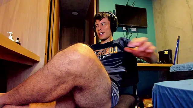 Huge latin cock online show from 06-11-26, 02:53