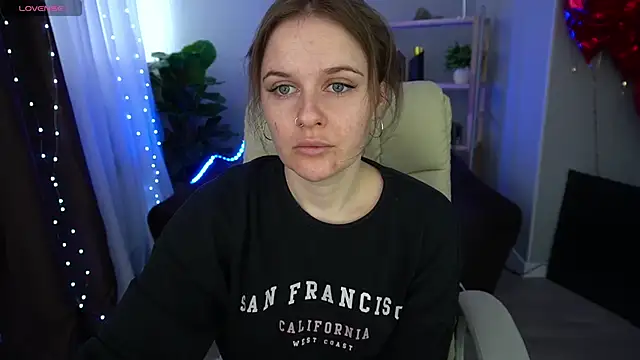 MaribelRiverr  online show from 03-11-25, 06:53