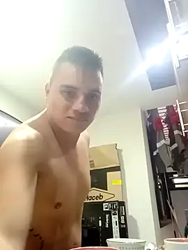 Snapshot of ahntony__69 chatting on 12-14-24, 09:24 ahntony 69 online show from 12-14-24, 09:24