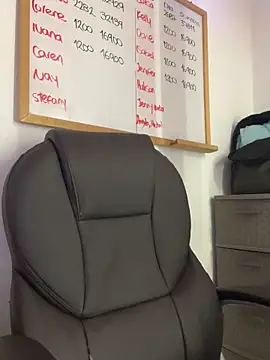 ahntony  69 online show from 02-06-26, 08:07