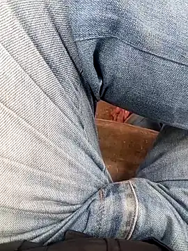 Snapshot of sadunt chatting on 03-12-25, 04:08 sadunt online show from 03-12-25, 04:08