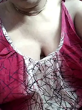 Snapshot of miss-Riy chatting on 03-02-25, 04:42 miss-Riy online show from 03-02-25, 04:42