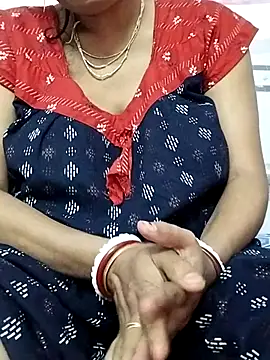 Snapshot of miss-Riy chatting on 12-17-25, 04:46 miss-Riy online show from 12-17-25, 04:46