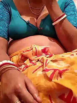 Snapshot of miss-Riy chatting on 01-12-26, 04:56 miss-Riy online show from 01-12-26, 04:56