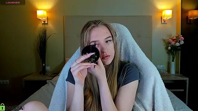 Snapshot of Stacy_River chatting on 02-19-26, 09:27 Stacy River online show from 02-19-26, 09:27