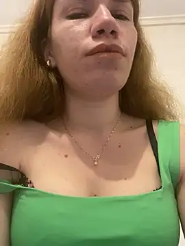 Snapshot of EvaRush chatting on 02-01-25, 04:56 EvaRush online show from 02-01-25, 04:56