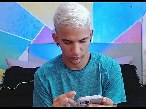 tylor boy online show from 02-23-26, 01:36