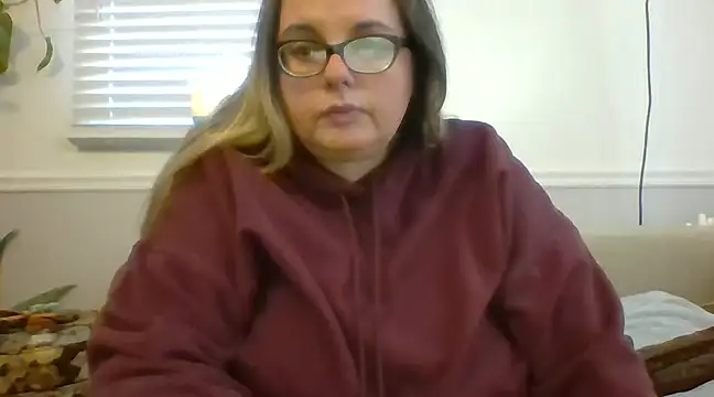 LauLauPAWG online show from 01-15-25, 09:09