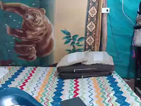 Snapshot of mom_son_dirty chatting on 09-25-25, 02:10 mom son dirty online show from 09-25-25, 02:10