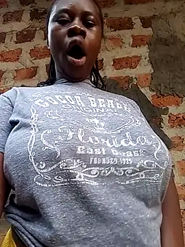 Sassy boobs21 online show from 06-30-26, 04:13