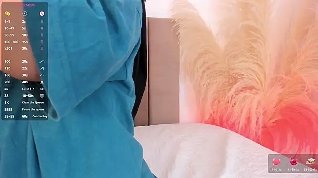 Snapshot of samaara_ chatting on 10-27-25, 12:31 samaara online show from 10-27-25, 12:31