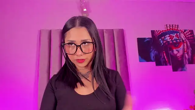 Snapshot of Isabella_Flowers chatting on 04-24-26, 06:05 Isabella Flowers online show from 04-24-26, 06:05