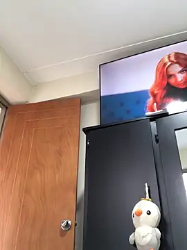 Salomecam30 online show from 12-24-24, 08:38