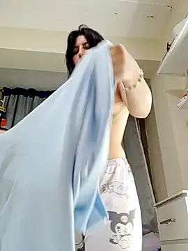 Salomecam30 online show from 02-14-25, 05:09