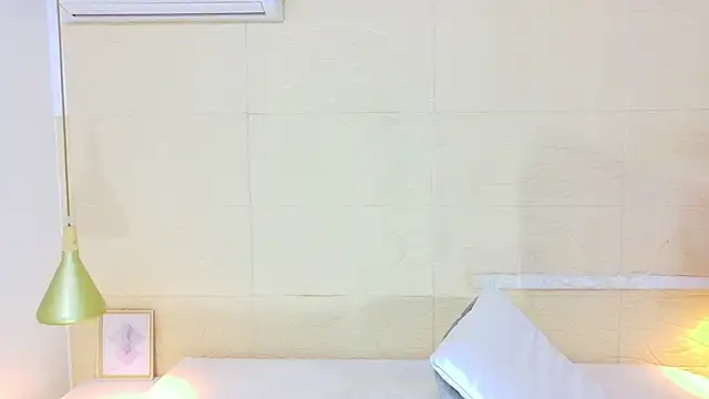 Chocolatte bar online show from 11-04-25, 02:05