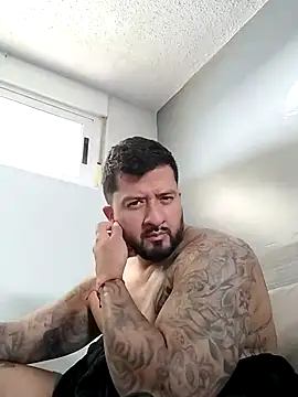 Snapshot of Drake_Smith1 chatting on 12-05-25, 04:58 Drake Smith1 online show from 12-05-25, 04:58