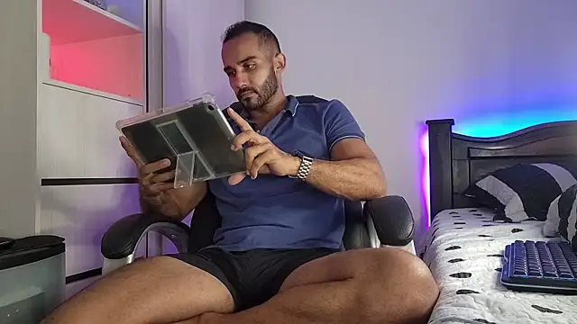 orion1993 online show from 12-03-24, 08:16