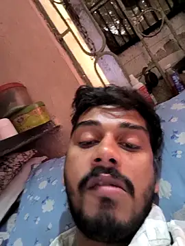 Snapshot of arppyyyxx chatting on 10-08-25, 08:34 arppyyyxx online show from 10-08-25, 08:34