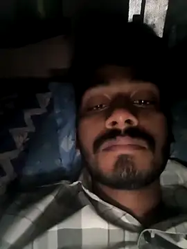 Snapshot of arppyyyxx chatting on 10-09-25, 10:08 arppyyyxx online show from 10-09-25, 10:08