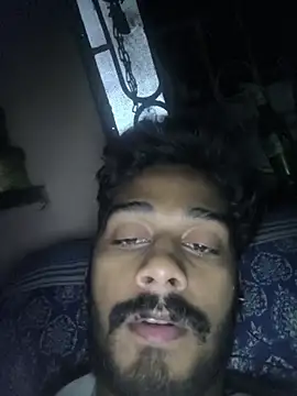 Snapshot of arppyyyxx chatting on 11-11-25, 10:10 arppyyyxx online show from 11-11-25, 10:10