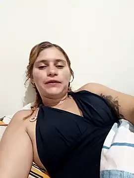 Snapshot of Scarlett-Leh chatting on 12-30-24, 08:10 Scarlett-Leh online show from 12-30-24, 08:10